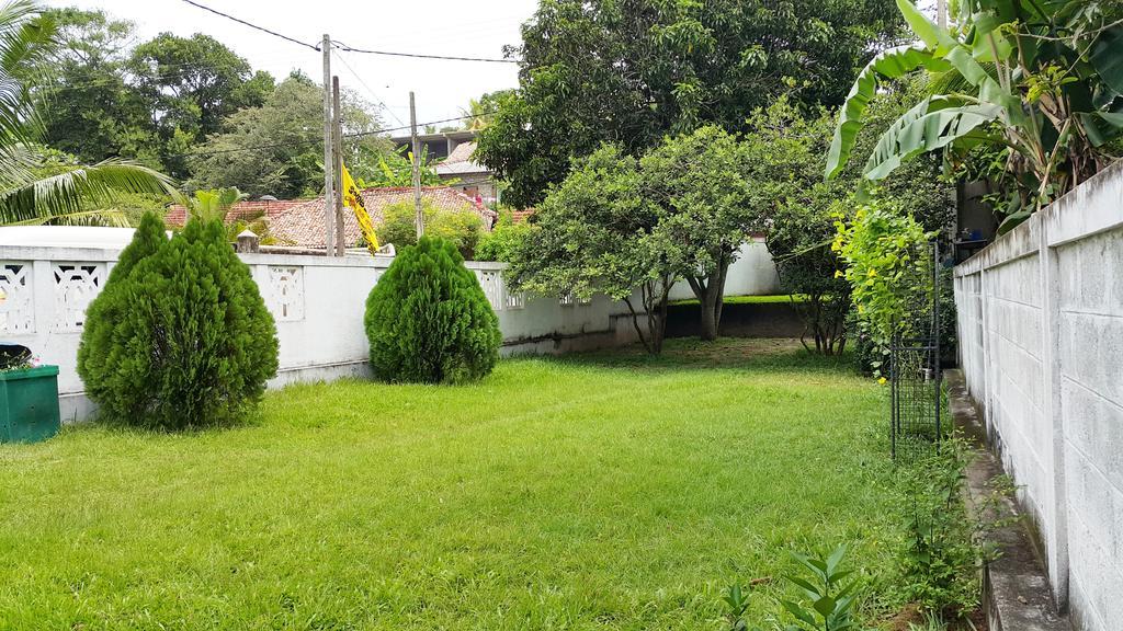 Moonlit Bay Weligama Apartment Exterior photo